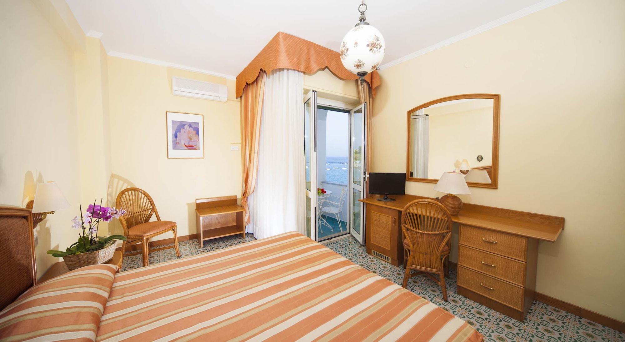 Hotel Ambasciatori Ischia Exterior photo