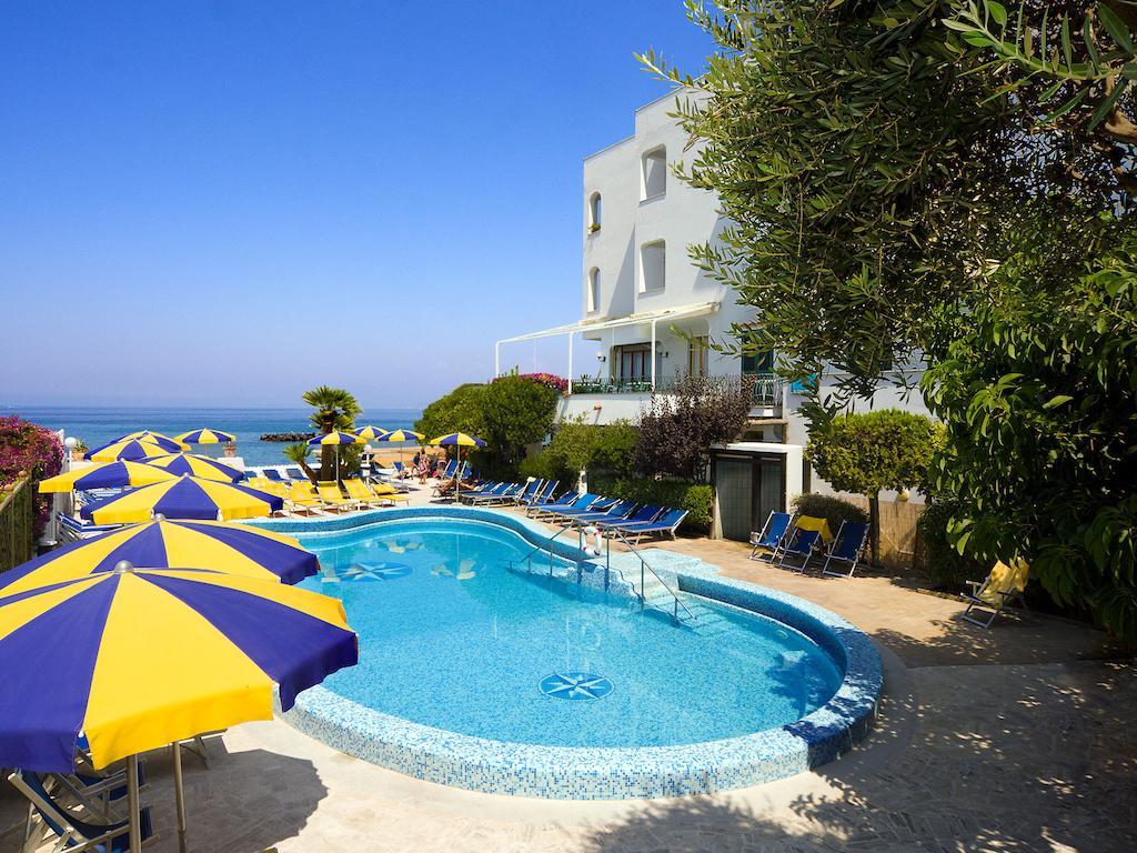Hotel Ambasciatori Ischia Exterior photo